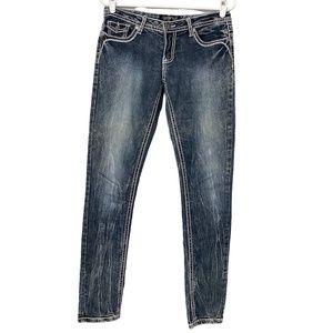 Woman’s Jean skinny legs Size 5  Soft Stretchy